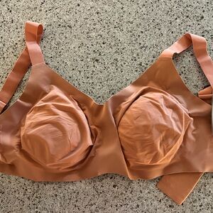 Knix Pink ginger, padded V-neck evolution bra. never worn with tags. Size 8+